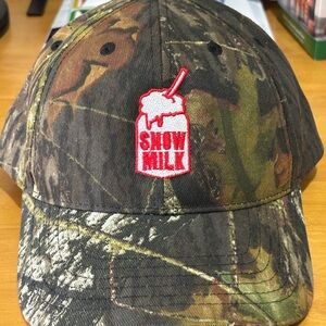 Camo SNOW MILK Cap with Red Embroidery.